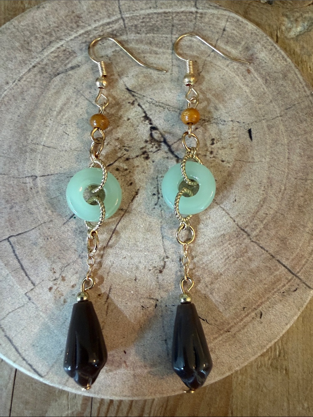 Gold-Tone Mint and Black Drop Earrings - Picture 4 of 7